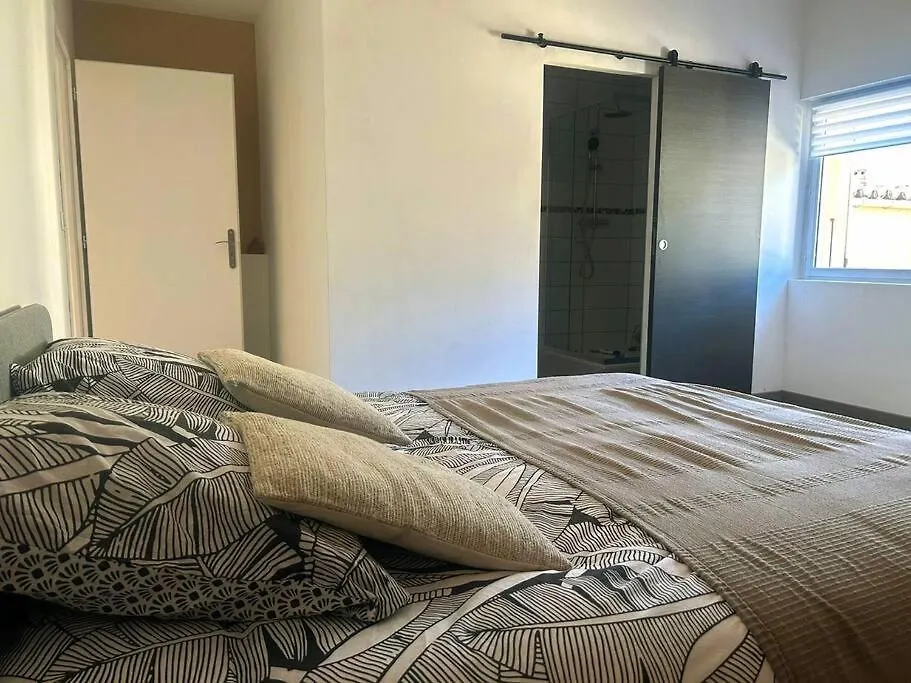 Hébergement de vacances Villa Au Micocoulier à Châteauneuf-de-Gadagne France